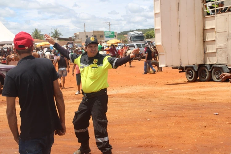 Brumado: SMTT garante organização do fluxo viário na Cavalgada dos Santos Reis
