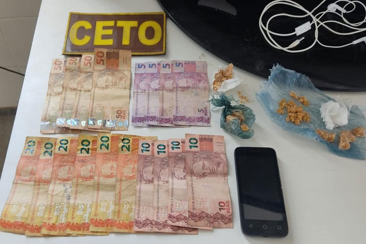 Adolescente de 17 anos é apreendido comercializando drogas em Guanambi