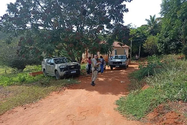 Justiça cumpre mandado de reintegração de posse com apoio do 17º BPM em Pindaí