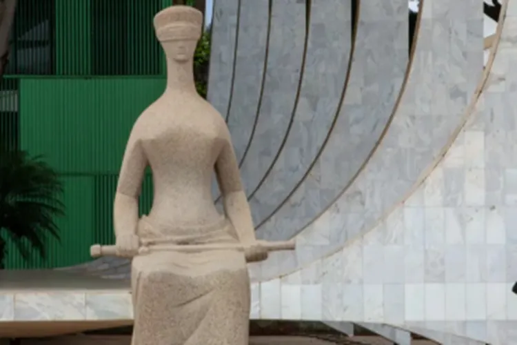 CPMI do INSS aprova pedido de prisão preventiva de 21 investigados