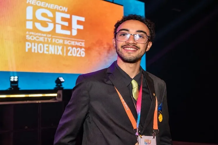 Estudante de Barra do Choça ganha prêmio internacional com pesquisa sobre café