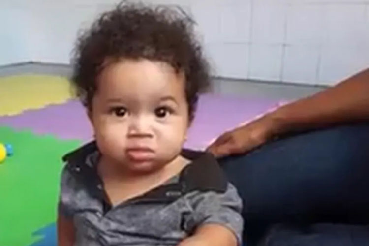 Criança de um ano morre após casa pegar fogo em Barro Preto