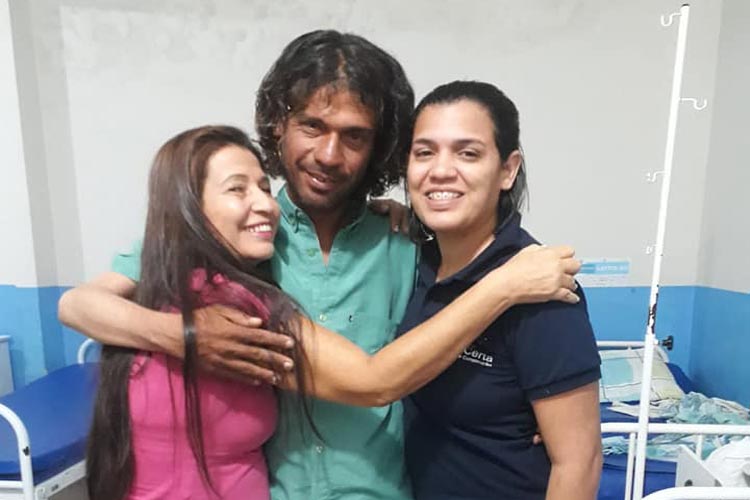 Dom Basílio: Assistência social e PM ajudam andarilho do Pernambuco a reencontrar a família