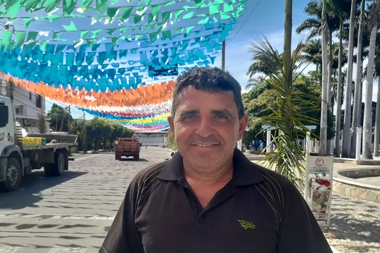 'Arraial da Alegria' gera expectativas de boas vendas entre os ambulantes em Brumado