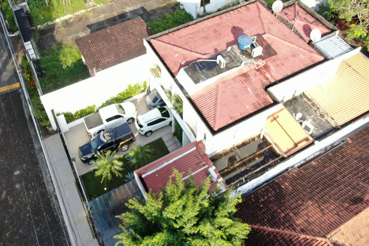 Governador do Amazonas e secretário de saúde são alvos de ação da PF