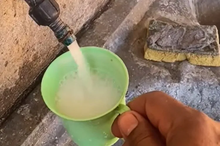 Guanambi: Consumidores continuam reclamando de água esbranquiçada e racionamento forçado