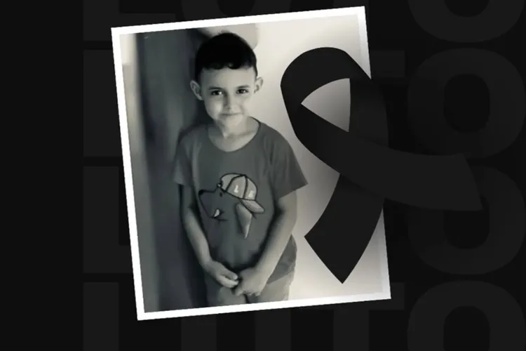 Criança morre após ser atropelado ao descer do ônibus escolar em Macaúbas