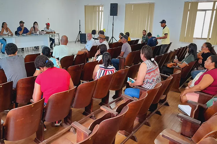 Brumado: Reunião do conselho rural debate Cadastro Nacional da Agricultura Familiar