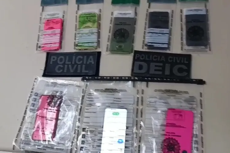 Polícia Civil cumpre mandados de latrocínio contra médico em Feira de Santana