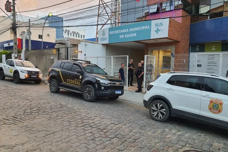 Covid-19: PF realiza operação contra desvios de verbas na secretaria de saúde de Conquista