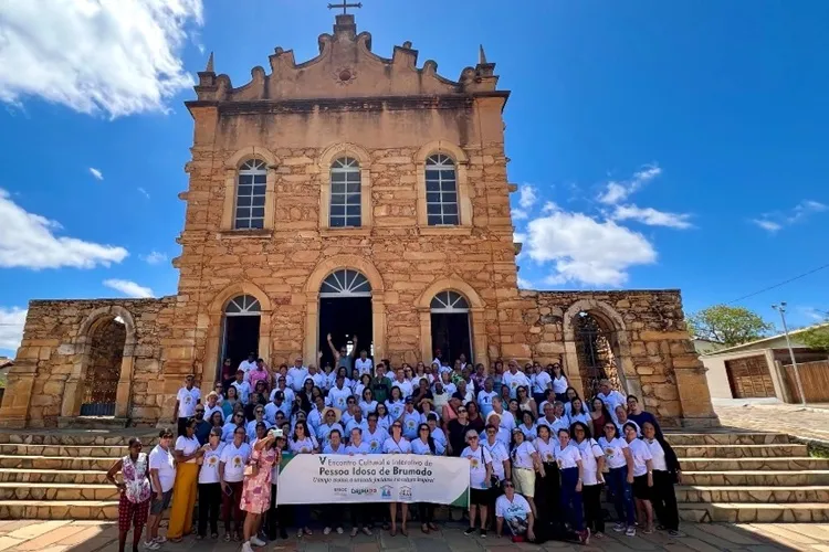 Rio de Contas recepciona brumadenses em celebração ao mês dos idosos