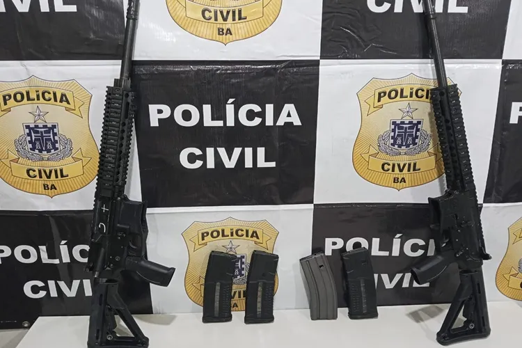 Ação conjunta entre PC-BA e PRF apreende fuzis M15 em Ribeira do Pombal