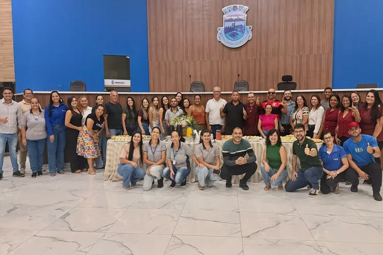 Café da manhã homenageia servidores públicos da Câmara de Vereadores de Brumado