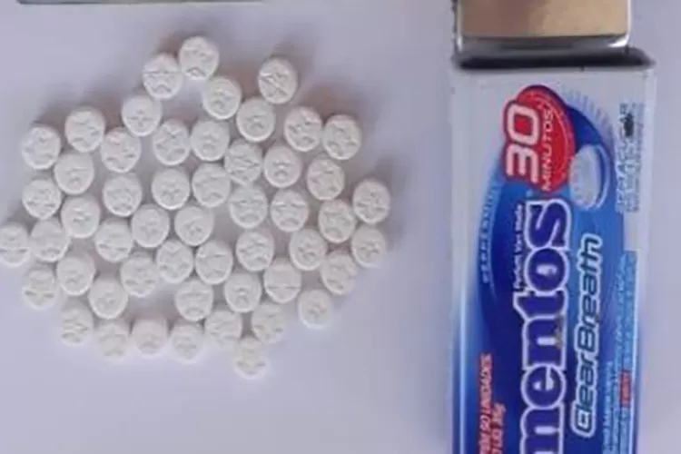 Jequié: Caminhoneiro é flagrado com comprimidos de rebite em ?caixinha? de pastilha