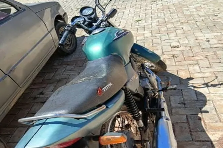 4ª CIPM recupera em Macaúbas motocicleta furtada dois dias após o crime