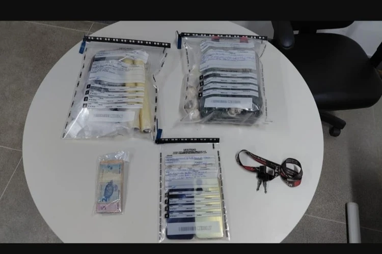 Dois homens são presos em flagrante por tráfico de drogas em Santa Maria da Vitória