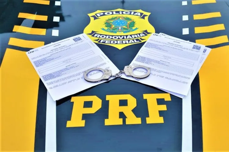 Jaguaquara: PRF e Polícia Civil capturam foragido por homicídio na BR-116