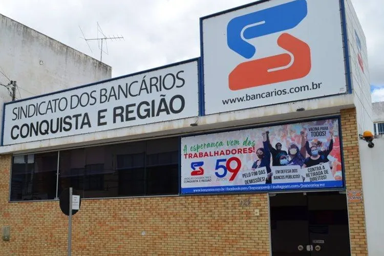 Bancários cobram respeito diante da insensibilidade dos bancos nas negociações salariais