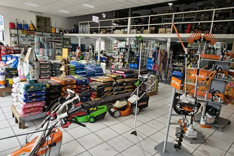 Brumado: Armazém do Criador Agro conta com equipe técnica para o produtor rural