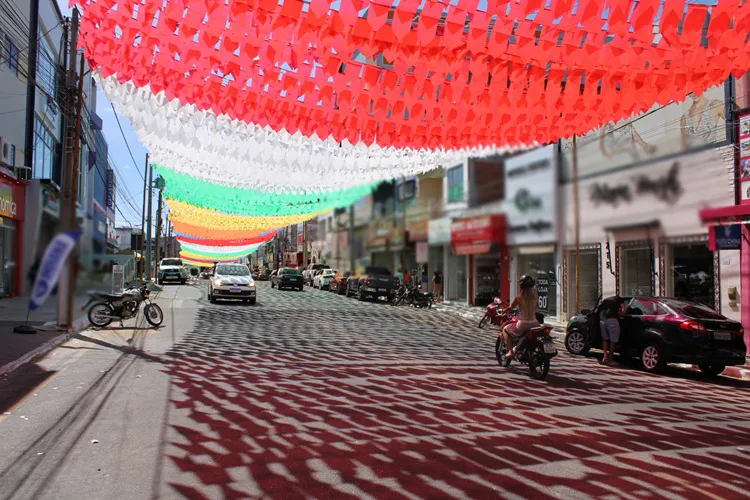 Brumado: População empolgada com preparativos para aniversário da cidade