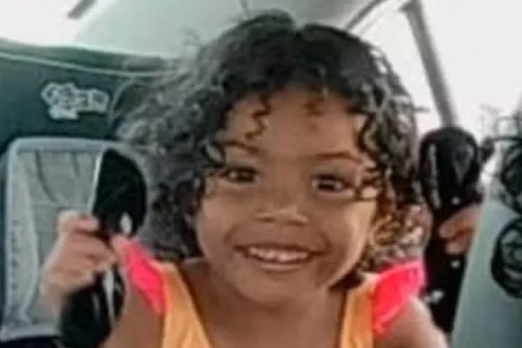 Luís Eduardo Magalhães: Menina de três anos morre afogada em confraternização familiar