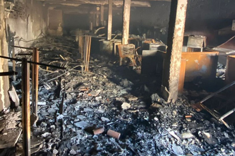 Loja de eletrônicos pega fogo em Livramento de Nossa Senhora