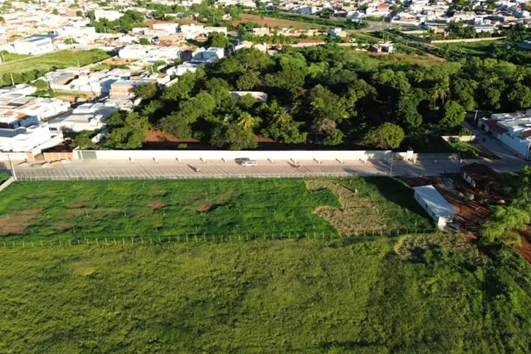 Nova pavimentação e alargamento da Avenida Cléio Diniz será inaugurada em Brumado