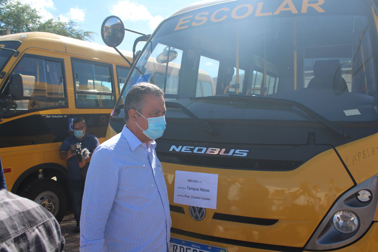 Governo baiano monitora taxa de contágio do coronavírus para decidir retorno das aulas presenciais