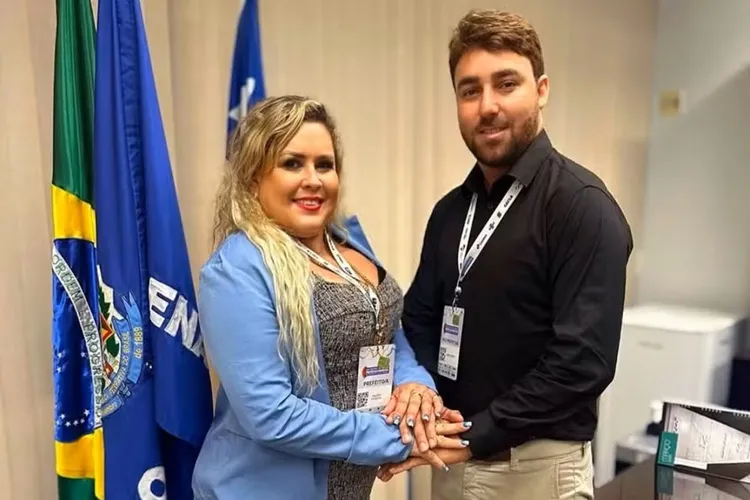 Maiquinique: Justiça Eleitoral cassa prefeita e vice-prefeito por abuso de poder