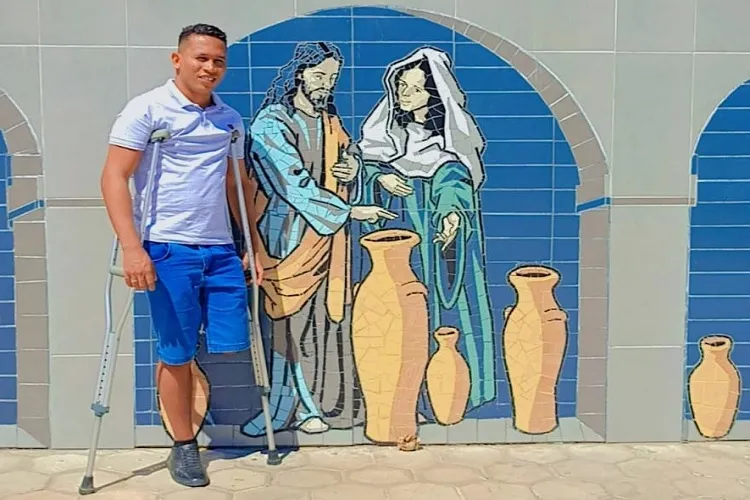 Guanambi: Universitário que teve perna amputada pede ajuda para comprar prótese