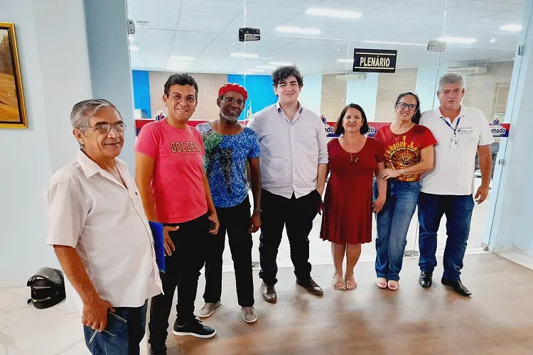 Brumado: Conselho e artistas comemoram primeira aprovação do Fundo de Cultura