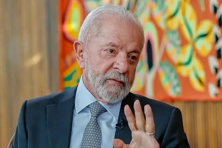 Lula vai indicar ministros que julgará patente de Bolsonaro e outros réus