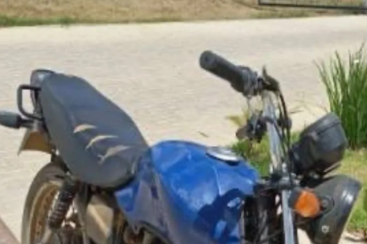 79ª CIPM recupera moto roubada em praça na cidade de Planalto