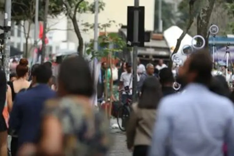 62% dizem que Brasil caminha na direção errada, diz pesquisa