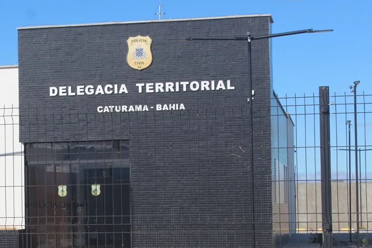 Veículos com sinais de identificação adulterados é apreendido em Caturama