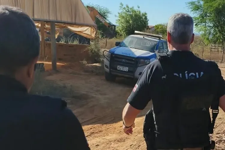 Investigado por estupro de vulnerável confessou crime por mensagem em Livramento de Nossa Senhora