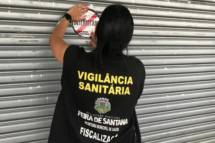 Mais de 500 kg de alimentos e medicamentos irregulares são apreendidos em Feira de Santana
