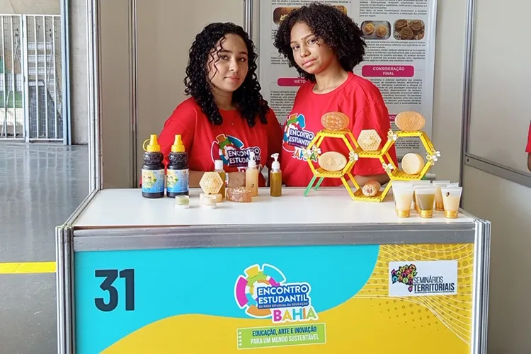 Estudantes de Serra do Ramalho usam mel para desenvolver produtos de higiene e cuidado pessoal