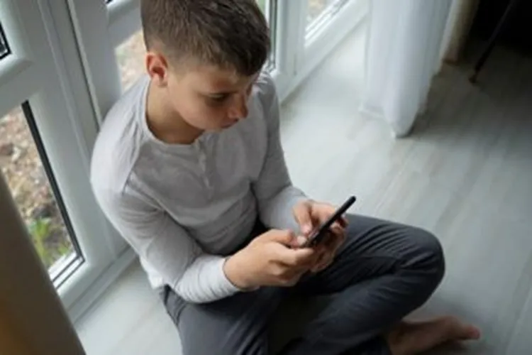 Bahia registra mais de 3 mil casos de adolescentes atendidos por autoagressão