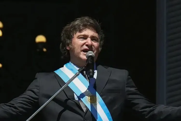 Justiça argentina suspende reforma trabalhista de megadecreto de Javier Milei