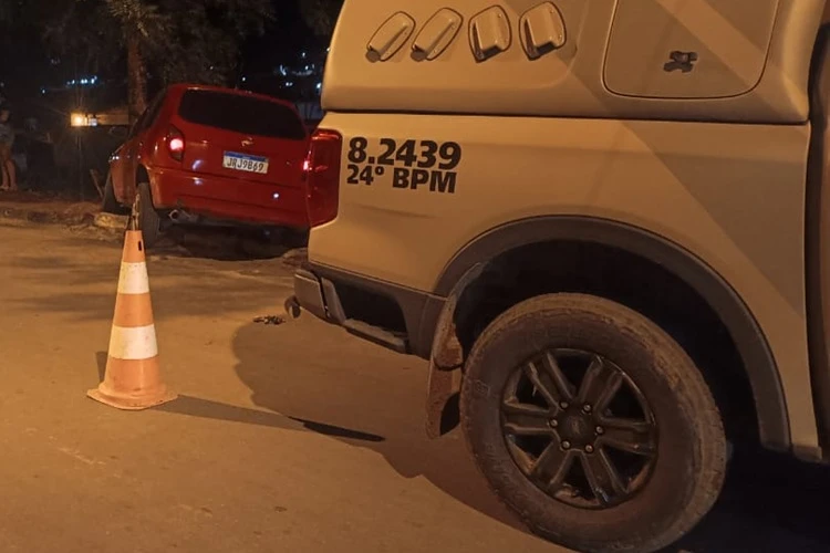 Homem é alvejado e morre enquanto conduzia veículo em Brumado