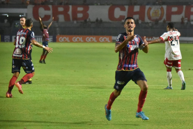 Bahia vence o CRB e conquista o acesso à Série A do Brasileirão