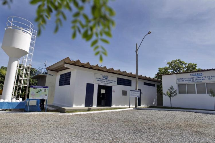 Rui Costa entrega ampliação do abastecimento de água na cidade de Riacho de Santana