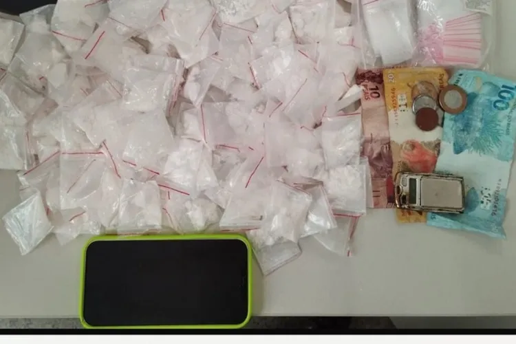 Brumadense de 38 anos é preso acusado de tráfico de drogas em Jequié