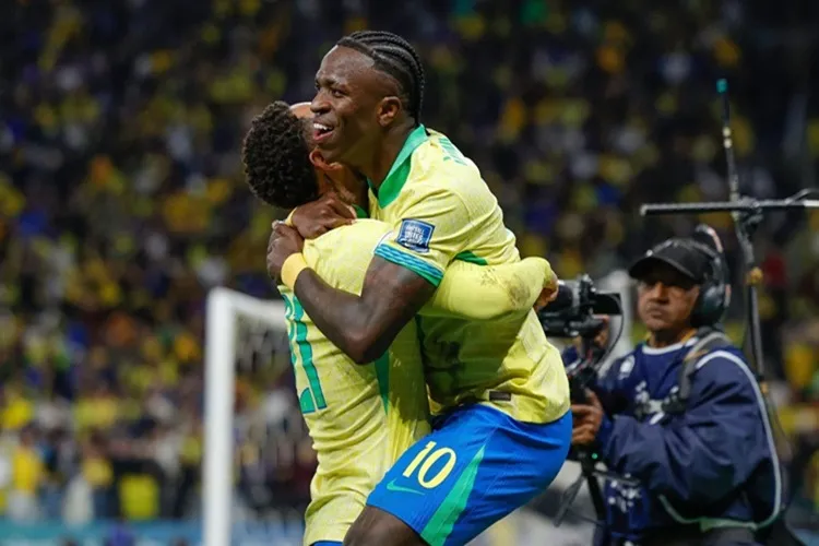 Brasil ganha do Paraguai e se classifica para a Copa do Mundo 2026