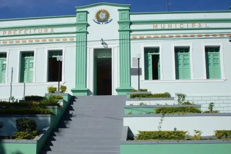 Riacho de Santana encerra inscrições para 184 vagas de professor nesta quinta (30)