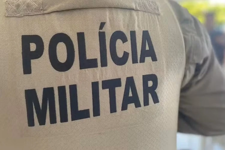 Conceição do Coité: Homem mantém irmão em cárcere e exige R$ 5 mil para libertar vítima