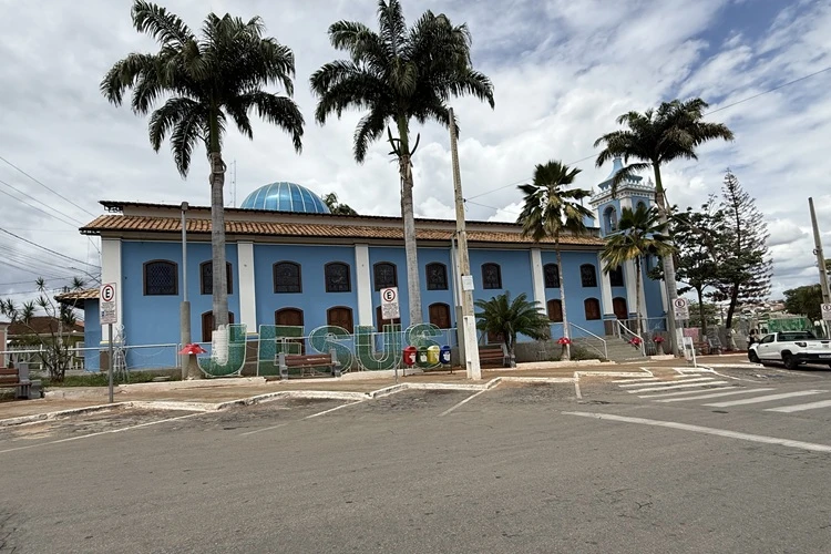 Natal Luz será um marco em nossas celebrações em Brumado, diz prefeito