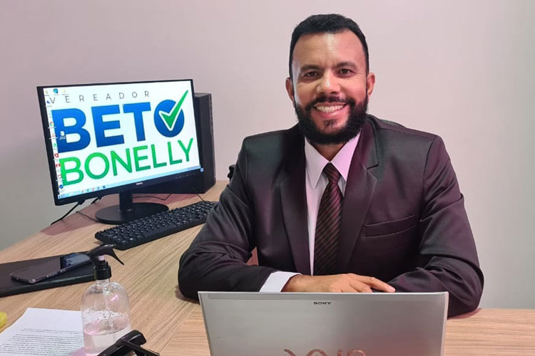 Câmara de Brumado aprova projetos para compra de vacinas contra Covid-19 e drive-thur de vacinação