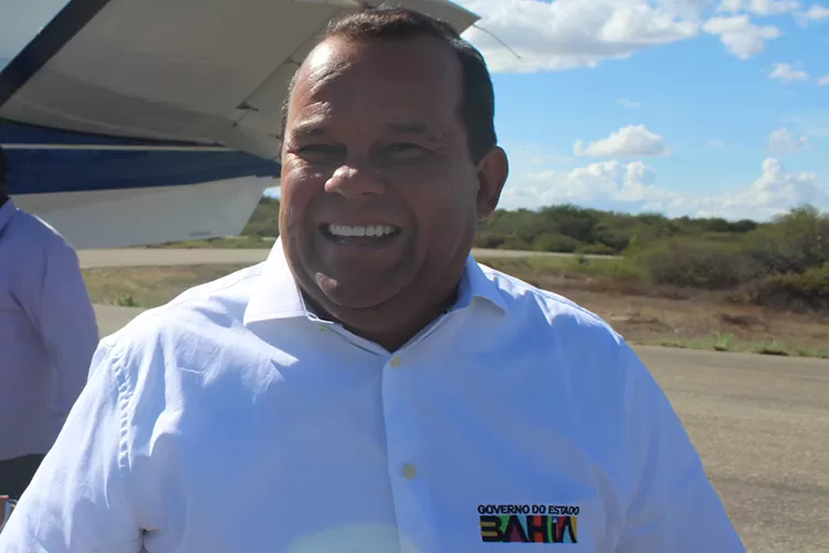 'Dom Basílio tem um peso na história de Lula', diz governador ao inaugurar obras no município